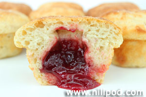 Picture showing the jam inside a duffin cake
